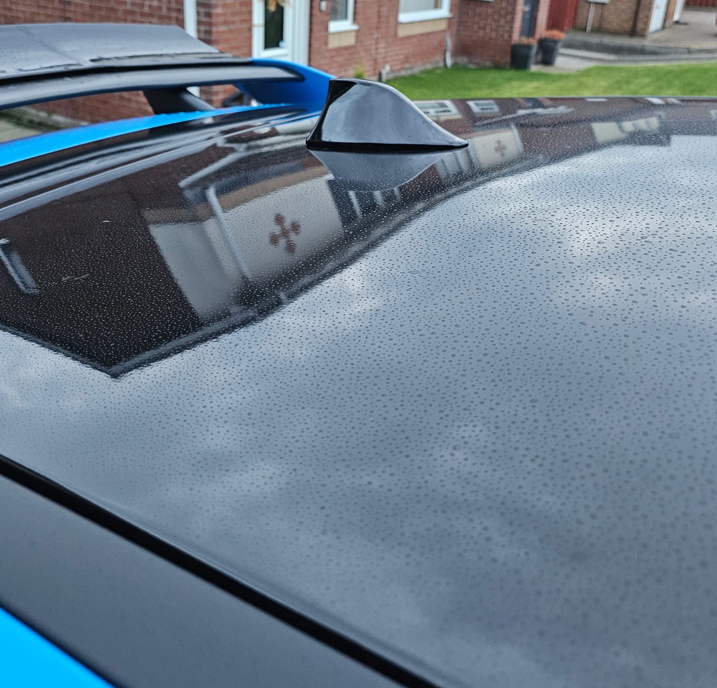 Customer photo review of 'Shark Fin' Aerial (Painted) - Mk3/3.5 Ford Focus / Mk8 Ford Fiesta