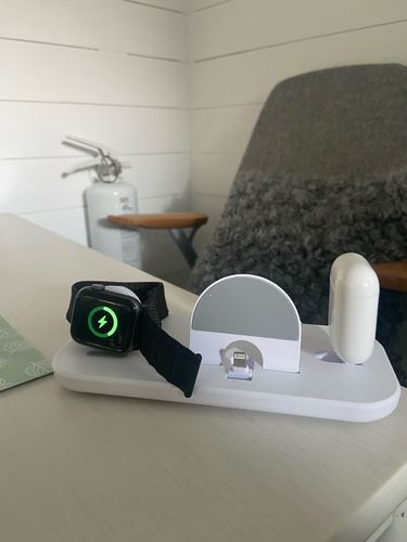 Customer photo review of Chargeur sans fil 3 en 1  pour Apple - Voyage⎮Gadgets & Techno