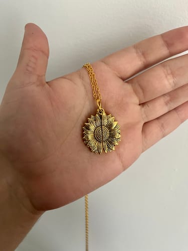 Customer photo review of Collar girasol "Eres mi sol"