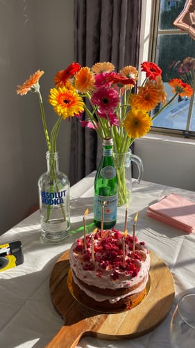 Customer photo review of Lemon & Raspberry Cake