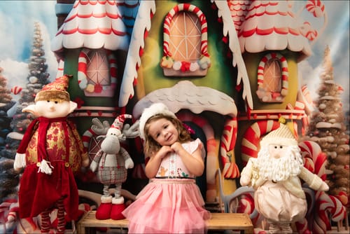 Customer photo review of Kate Christmas Amazing House Backdrop for Photography