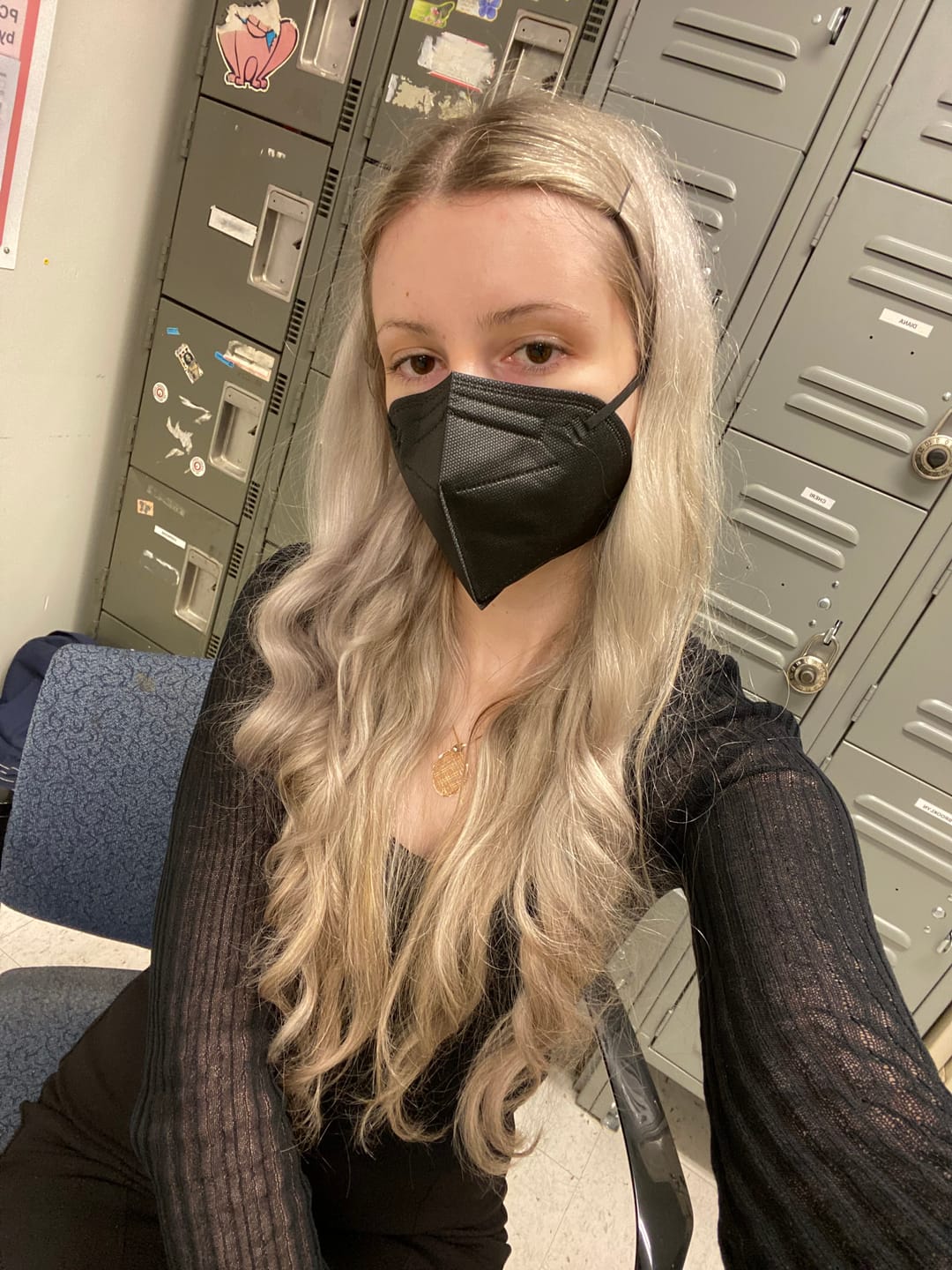 Customer photo review of KN95 Respirator Face Mask Individually Sealed (Cone Shape)