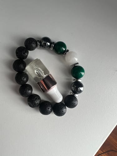 Customer photo review of 15.5" 6mm/8mm/10mm/12mm black Lava stone Round beads