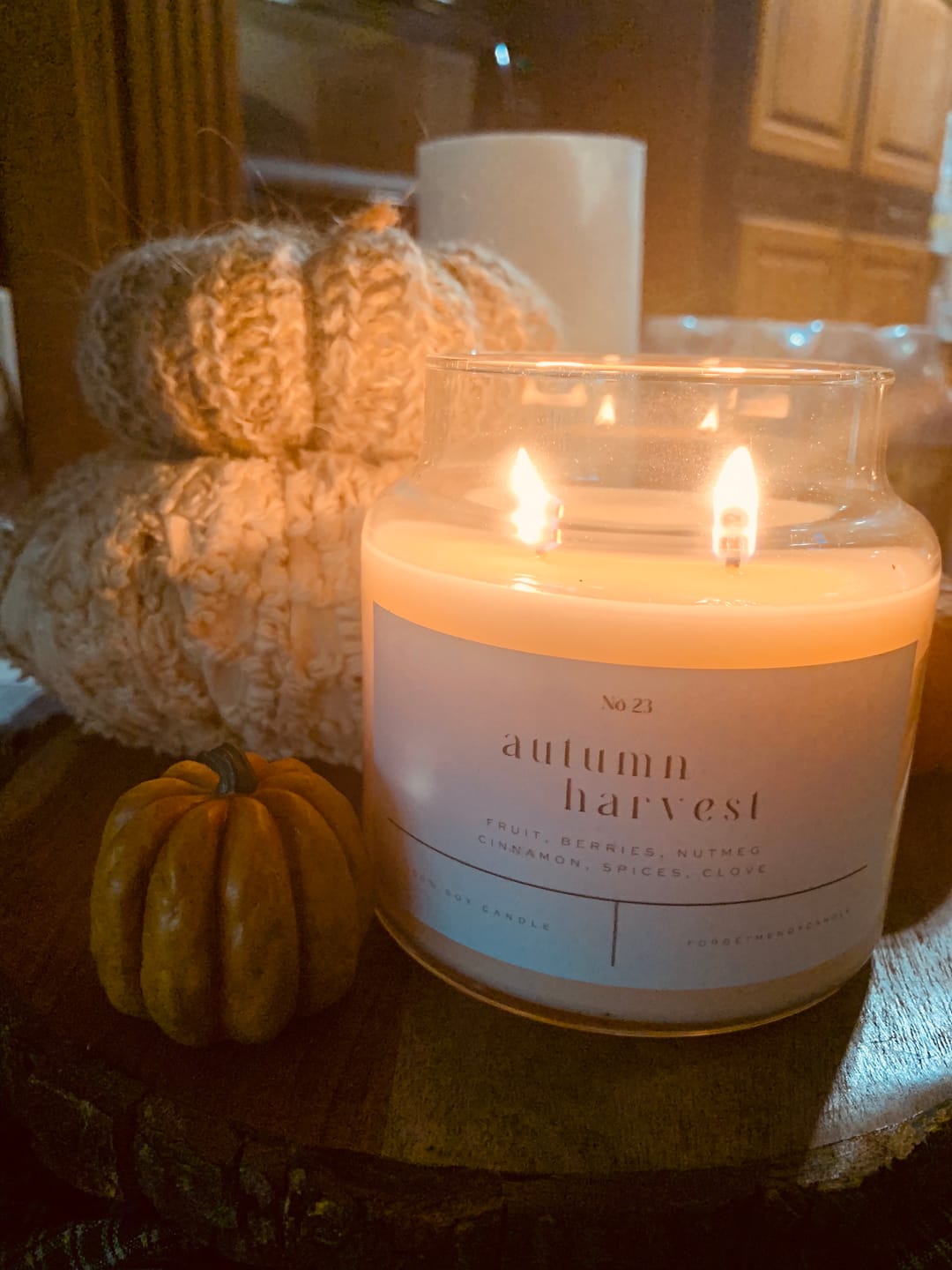 Customer photo review of Autumn Harvest 22 oz Glass Candle