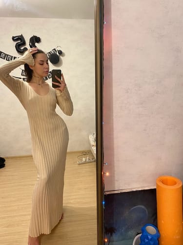 Customer photo review of Sleeved Knit Midi Dress