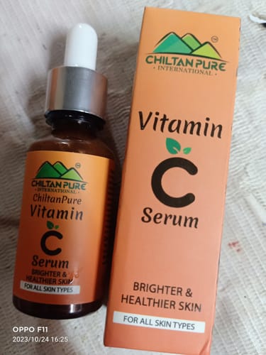 Customer photo review of Vitamin C Serum 🍊 for Face -Best for Reducing Wrinkles, lines & Dark Circles also Promotes Shiny and Healthier Skin