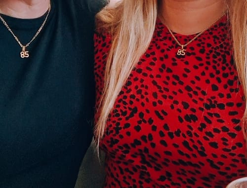 Customer photo review of 80s + 90s Bubble necklace