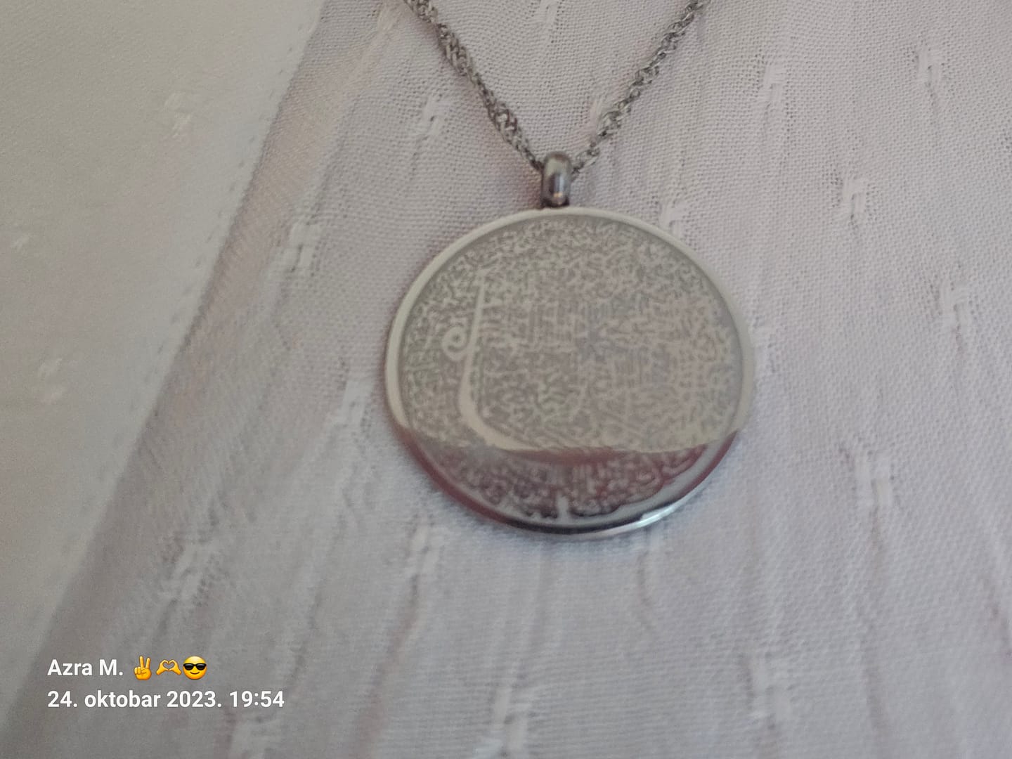 Customer photo review of 4 Qul Halskette