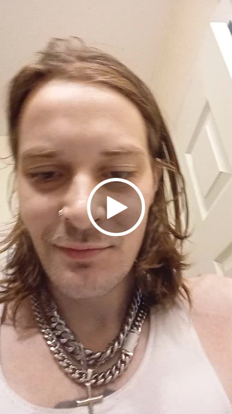 Customer video review of VVS Moissanite Miami Cuban Chain Steel / .925 Silver