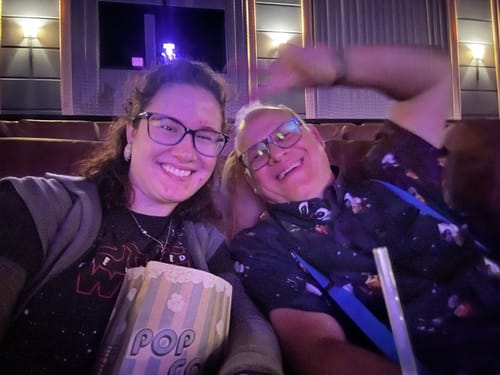 Customer photo review of Disney and Pixar WALL-E “Define Dancing” – KUNUFLEX Short Sleeve Shirt