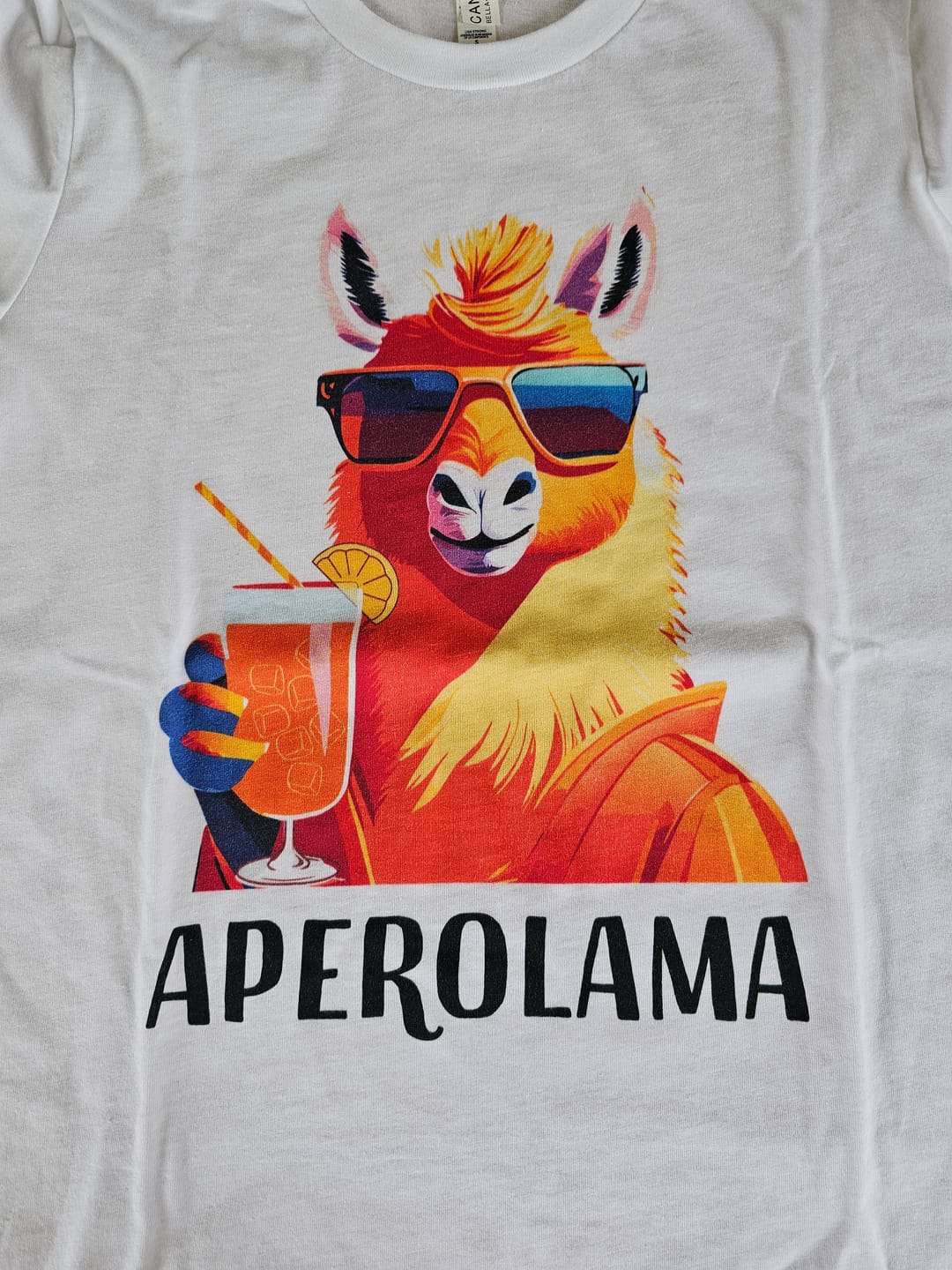 Customer photo review of APEROLAMA - bedrucktes T-Shirt