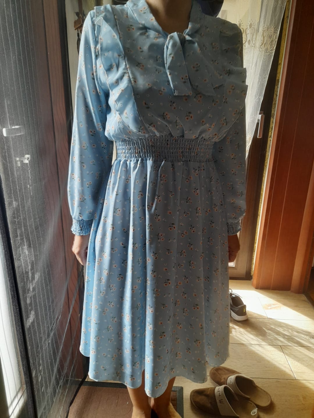 Customer photo review of Rochie Silvy albastra cu imprimeu floral si decolteu accesorizat cu nod