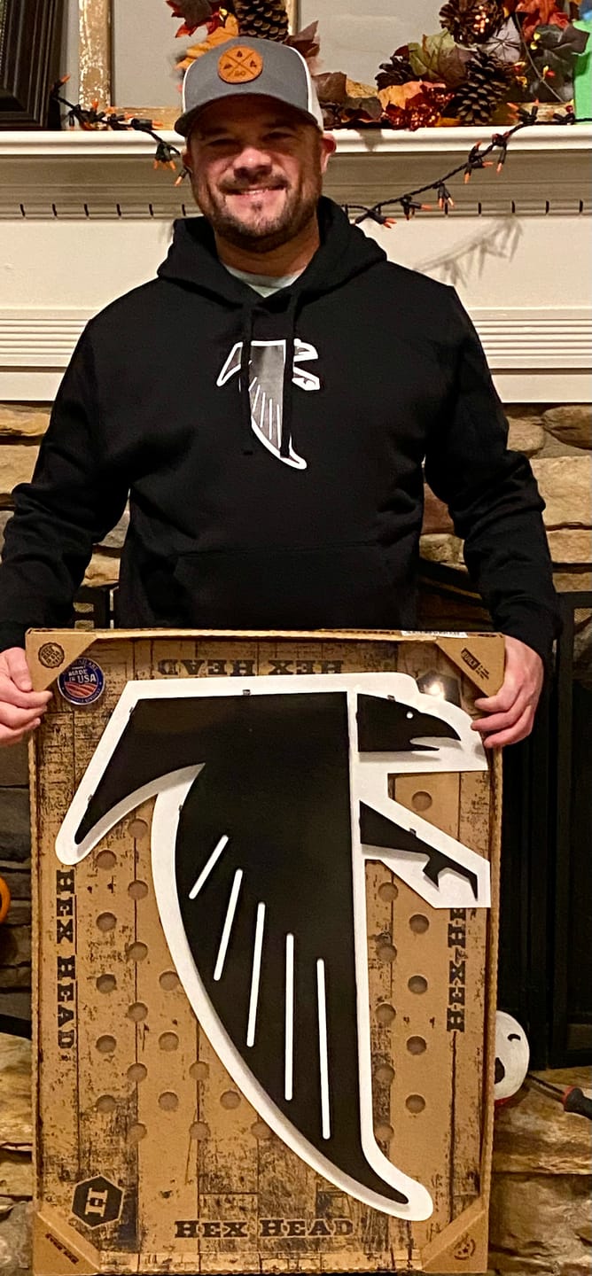 Customer photo review of Atlanta Falcons RETRO "Dirty Bird" Original White 3D Vintage Metal Wall Art