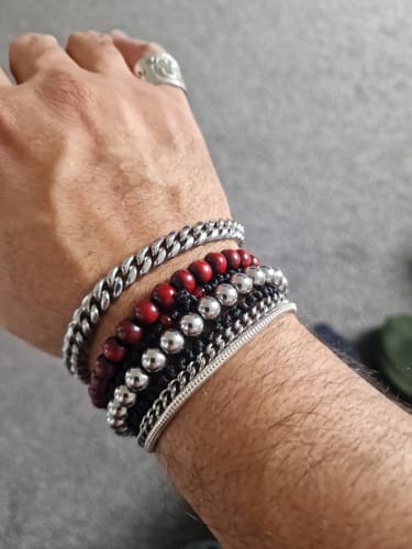 Customer photo review of Chrome Ball Bracelet (Silver)