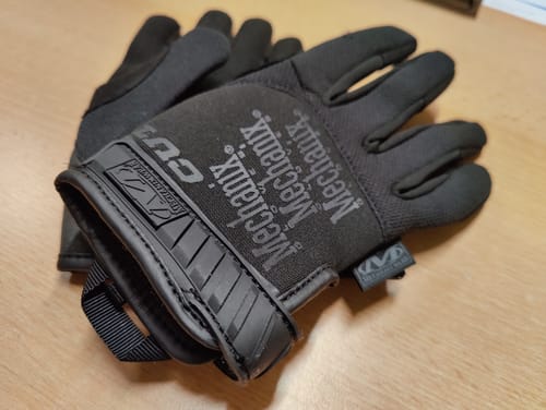 Customer photo review of Mechanix PURSUIT D5 Women’s Schnittschutzhandschuhe