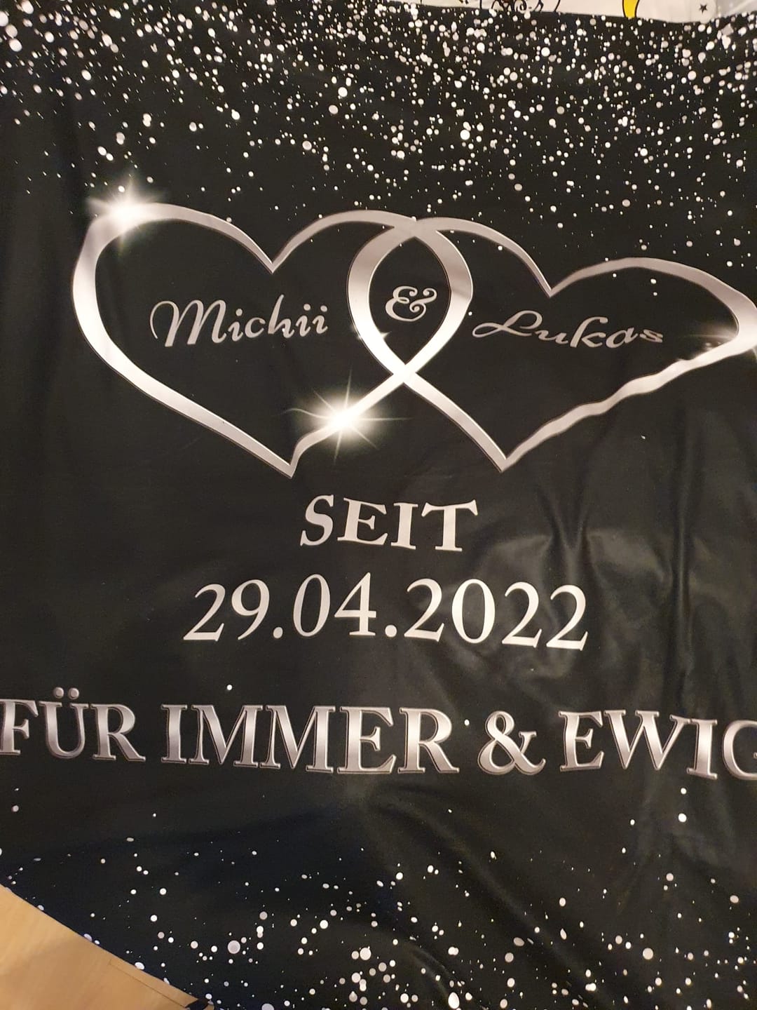 Customer photo review of Silberne Herzen - Paar-Decke