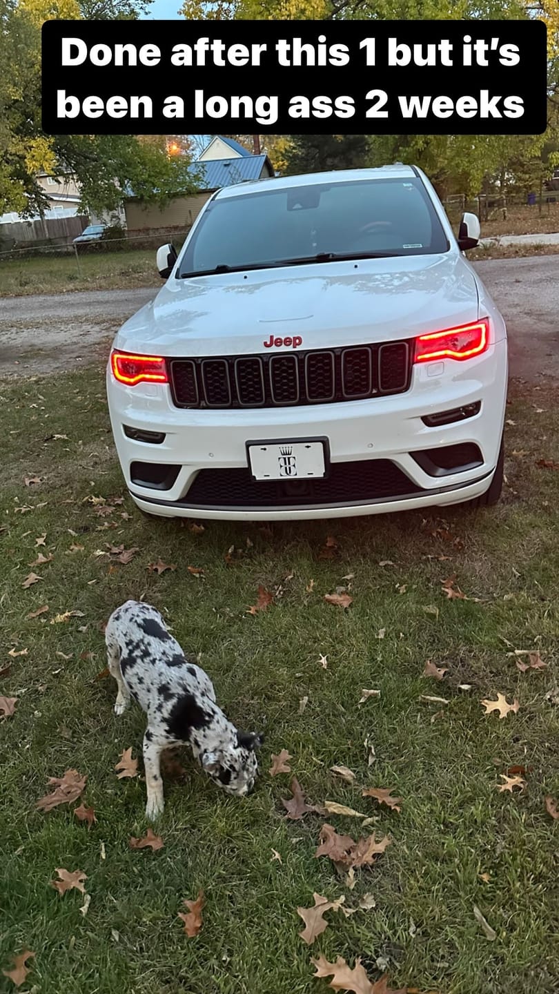 Customer photo review of Jeep Emblem Overlay Decals – Solid Colors | Fits Grand Cherokee, Grand Cherokee L