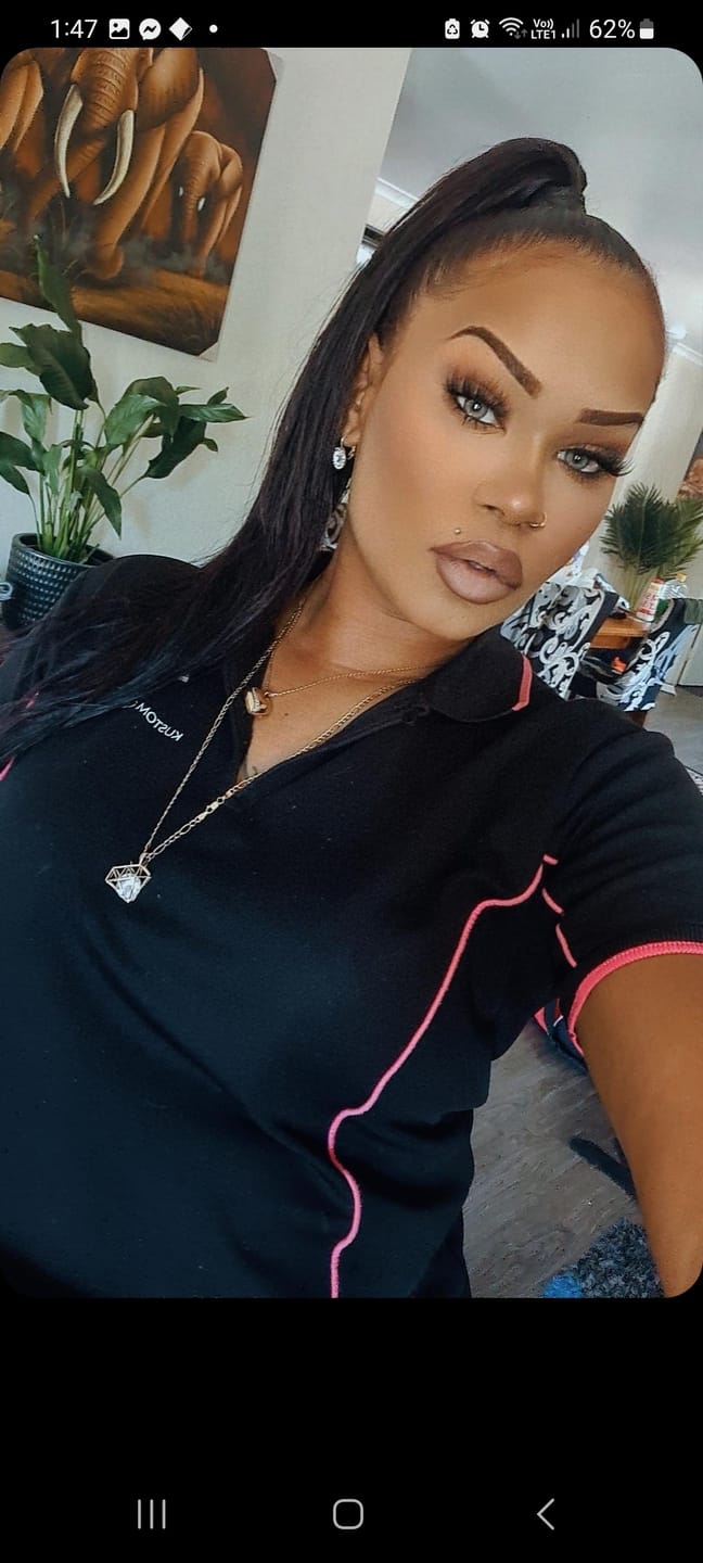 Customer photo review of Marble Hazel Brown Colored Contact Lenses