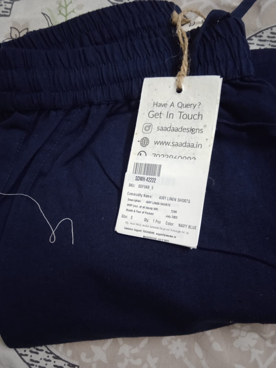 Customer photo review of Navy Blue Airy-Linen Shorts