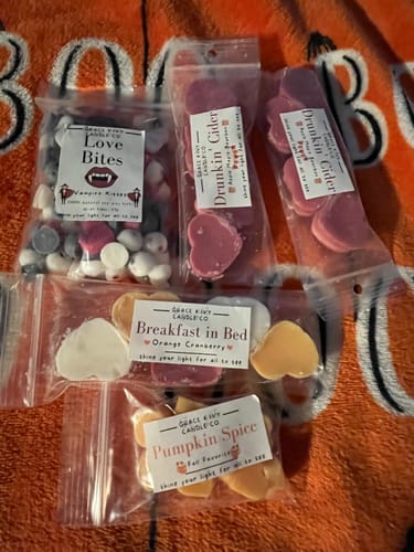 Customer photo review of Wax Melt Tart Scent Bags