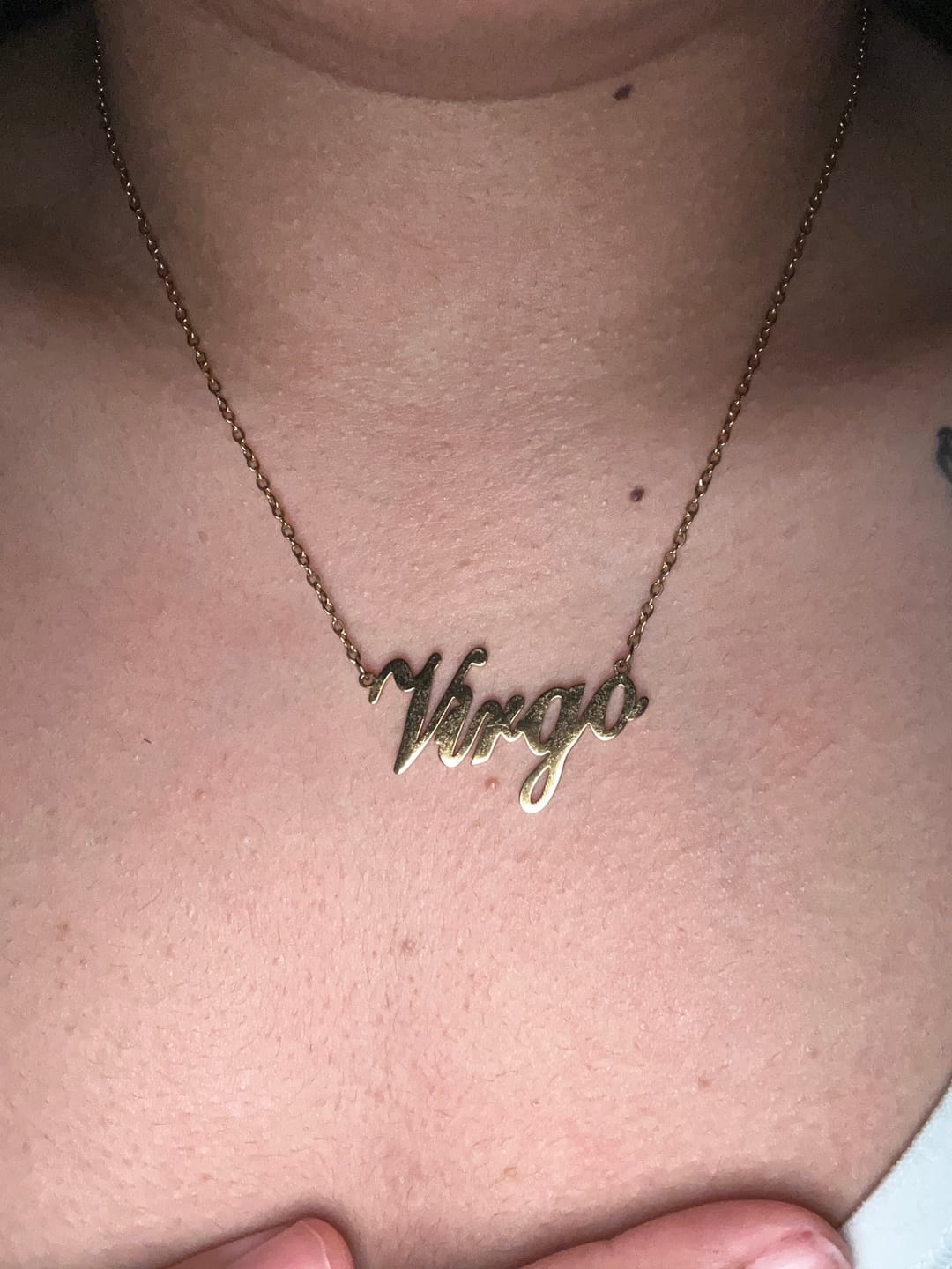 Customer photo review of LUX Name Necklace