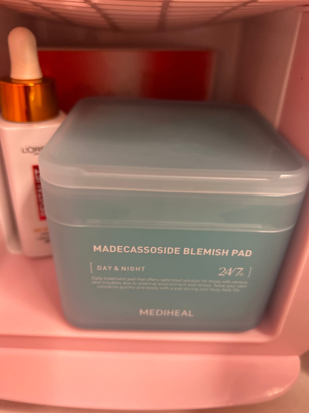 Customer photo review of [Mediheal] Madecassoside Blemish Pad 100ea