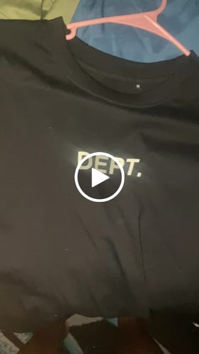 Customer video review of Gallery Dept T-Shirt