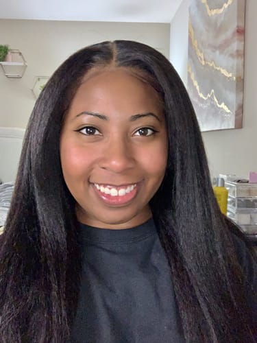 Customer photo review of 4C Edges | Luvwin 180% Density Undetectable Kinky Straight Kinky Edges Lace Glueless Wig | Afro Inspired