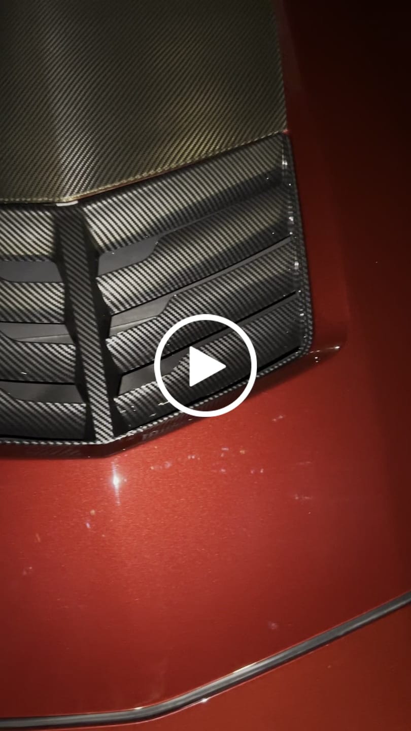 Customer video review of Corvette C7 Base Model Z06 Conversion Hood Vent