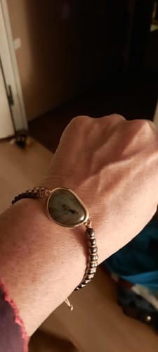 Customer photo review of Nouveau Bracelet Sommeil en Labradorite