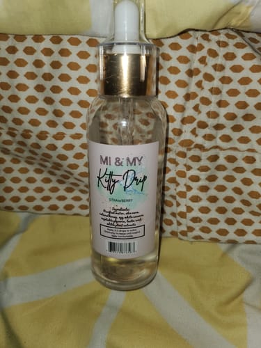 Customer photo review of Kitty Drip Strawberry