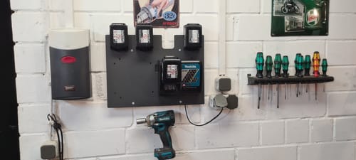 Customer photo review of Wandhalterung für Makita Akkus & Ladegeräte