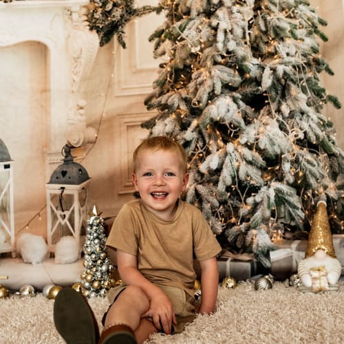 Customer photo review of Kate Christmas Bear White Backdrop for Photography
