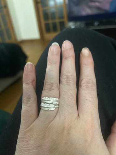 Customer photo review of Feather From An Angel Ring