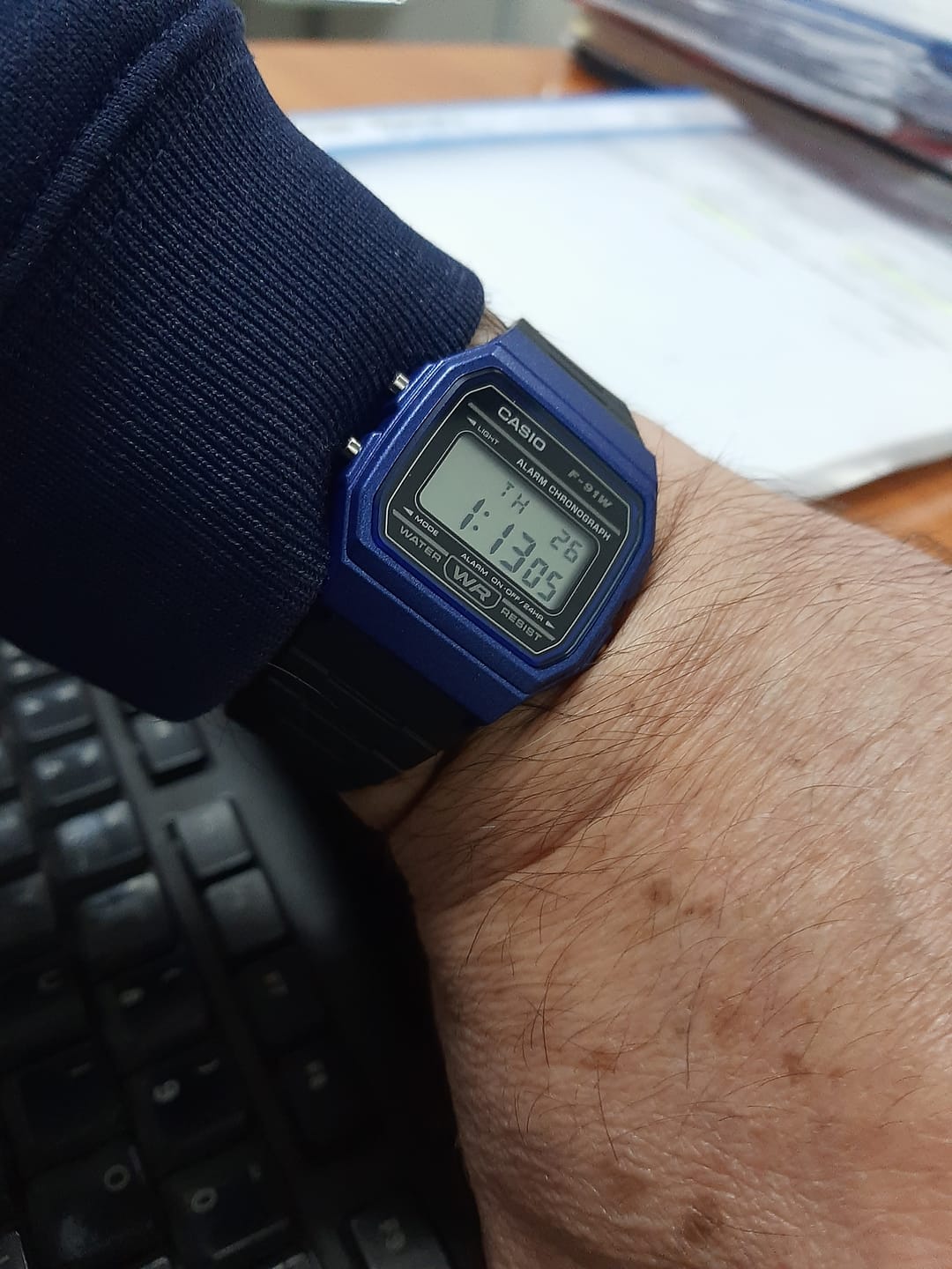 Customer photo review of Reloj Casio Vintage F-91WM-2ADF Azul/Negro