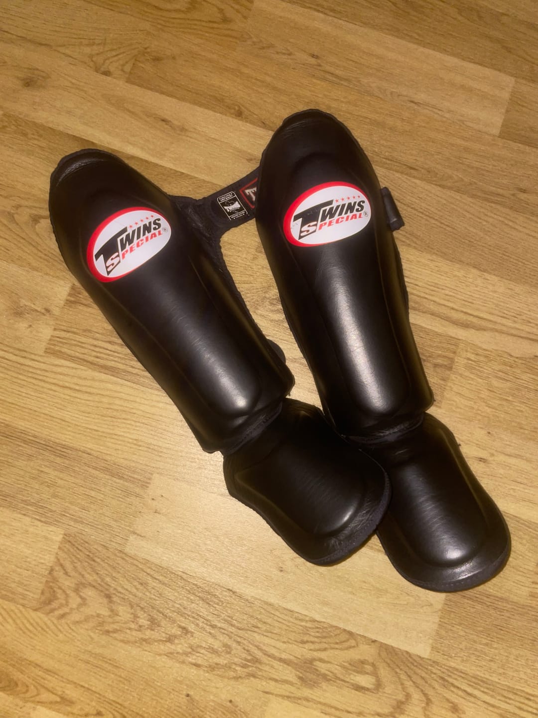 Customer photo review of Twins SGL10 Black Double Padded Leather Shin Pads