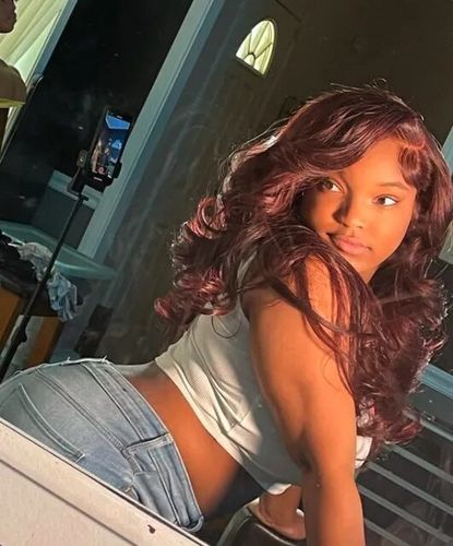 Customer photo review of Natural Wave Red 200% Density 12A+ Virgin Human Hair Transparent Lace Front Wig