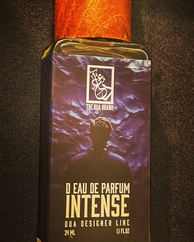 Customer photo review of D Eau De Parfum Intense