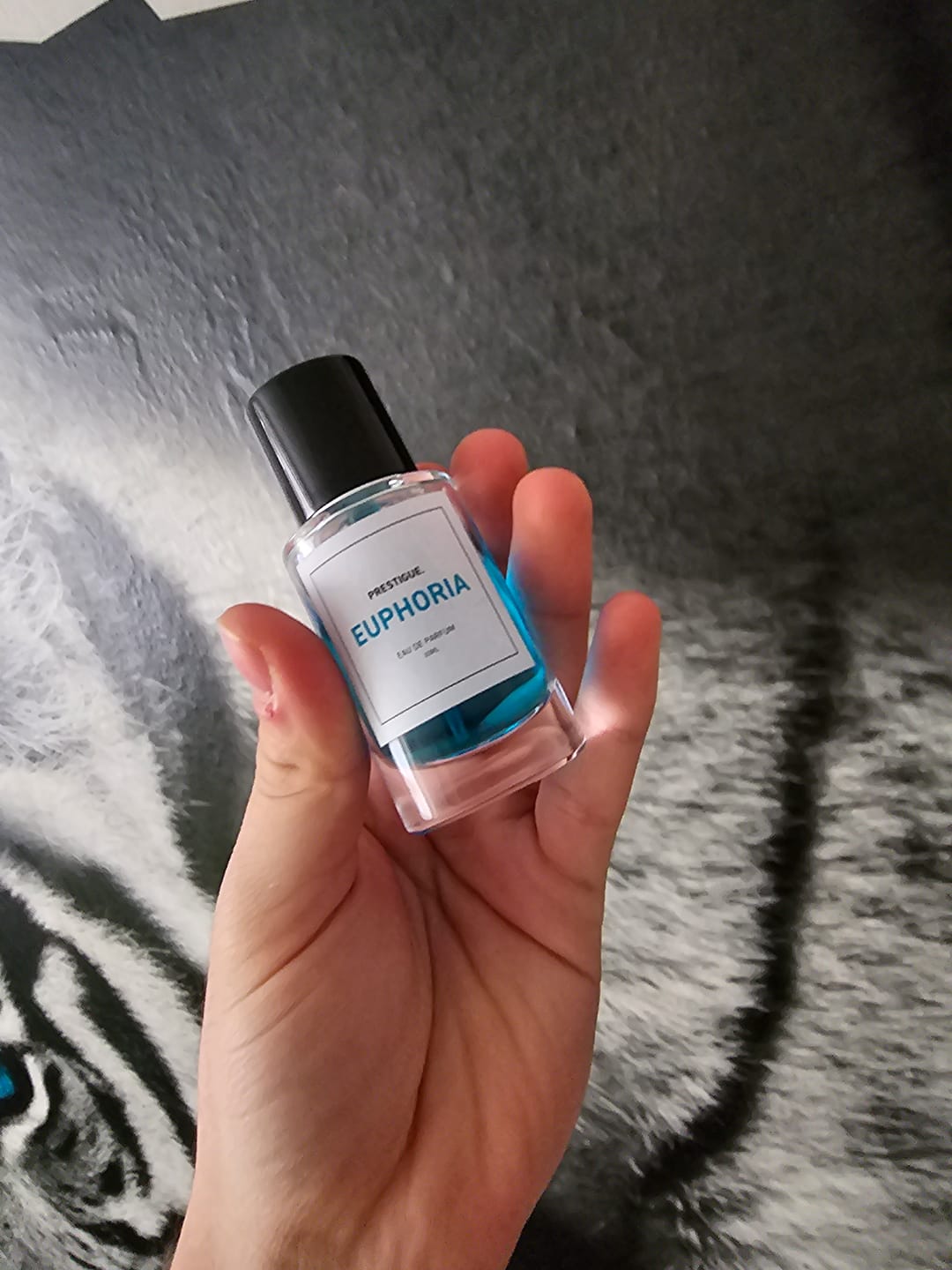 Customer photo review of EUPHORIA