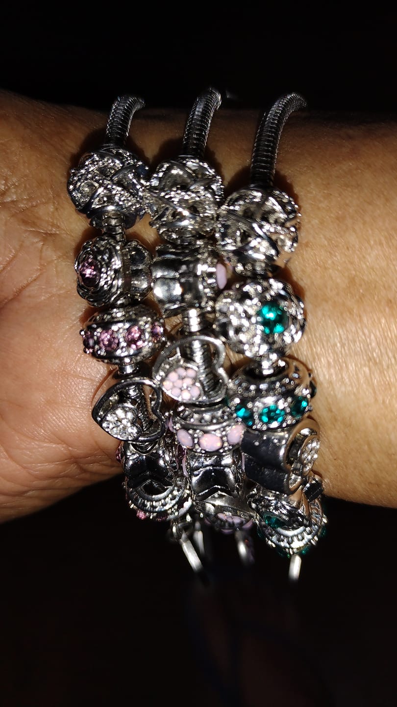 Customer photo review of Mother Son Eternal Love Bracelet & Keychain