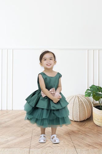 Customer photo review of Baby Girl Princess Dress Toddler Sequined Bow Birthday Party Dress