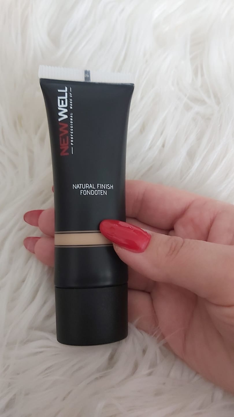 Customer photo review of Make-Up Finish Foundation