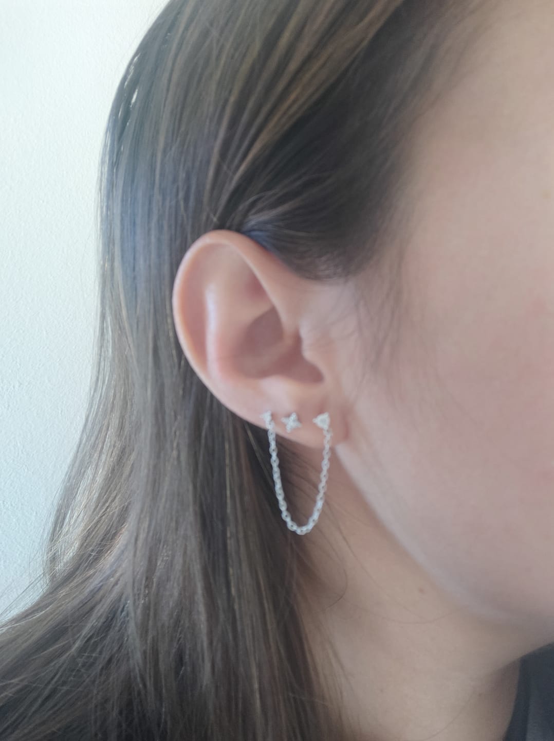 Customer photo review of Pendientes Mini Flor Cristal