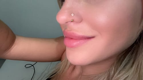 Customer photo review of Louise - petite pierre