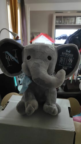 Customer photo review of Elefante coccoloso - Peluche per bambini