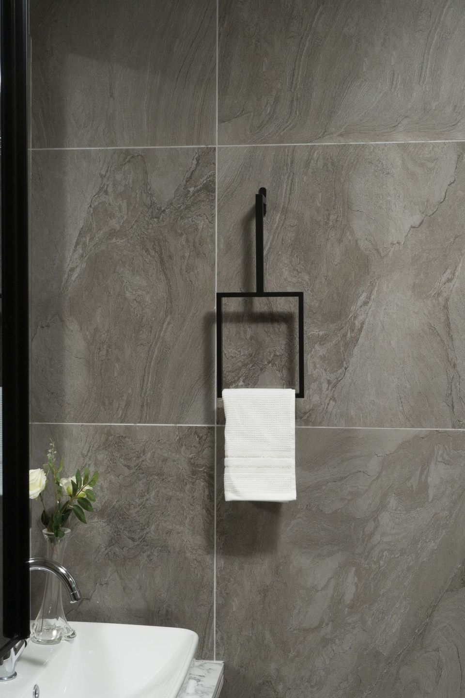 Customer photo review of Vertical Towel Rack