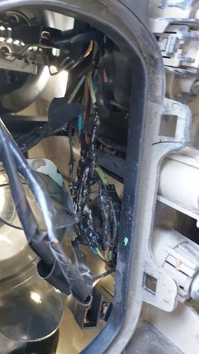 Customer photo review of LiquidTape™ - Multipurpose Flydende Isoleringstape