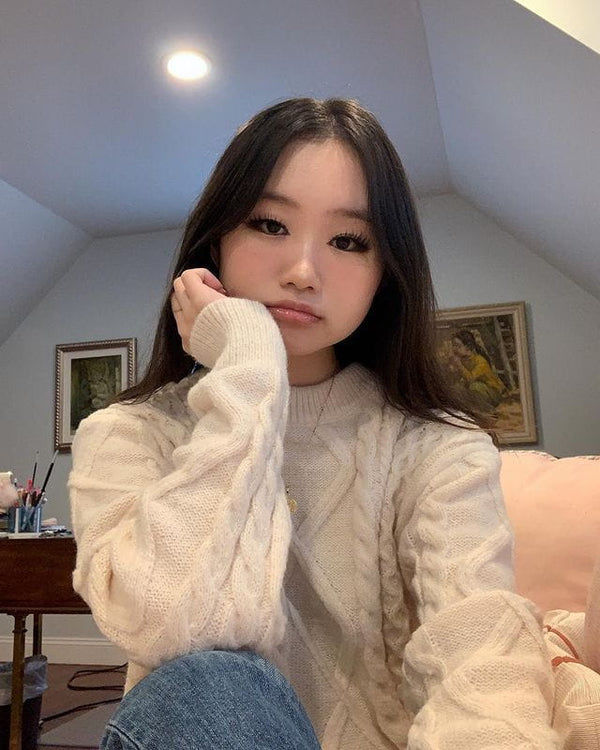 Customer photo review of Aelfric Eden Retro 90s Cable Knit Sweater