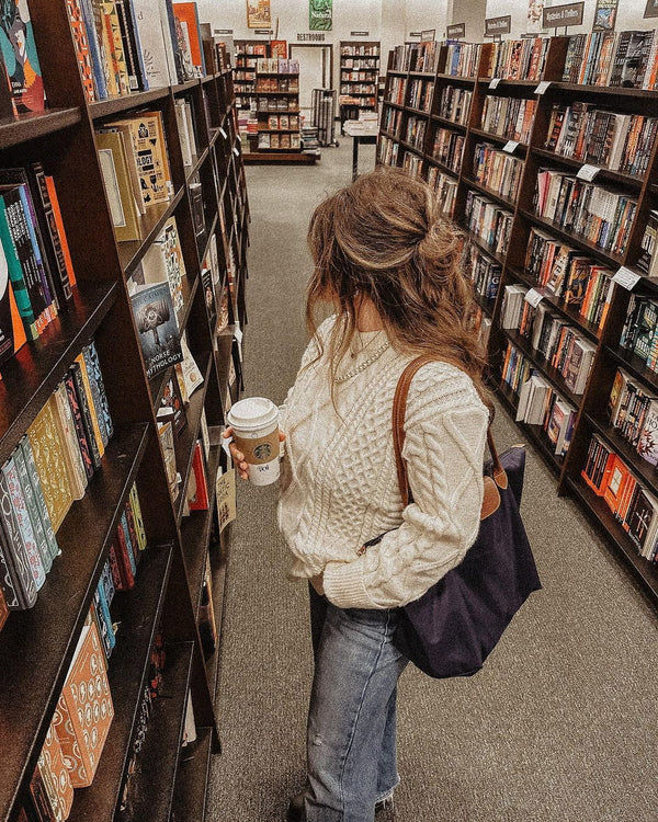 Customer photo review of Aelfric Eden Retro 90s Cable Knit Sweater