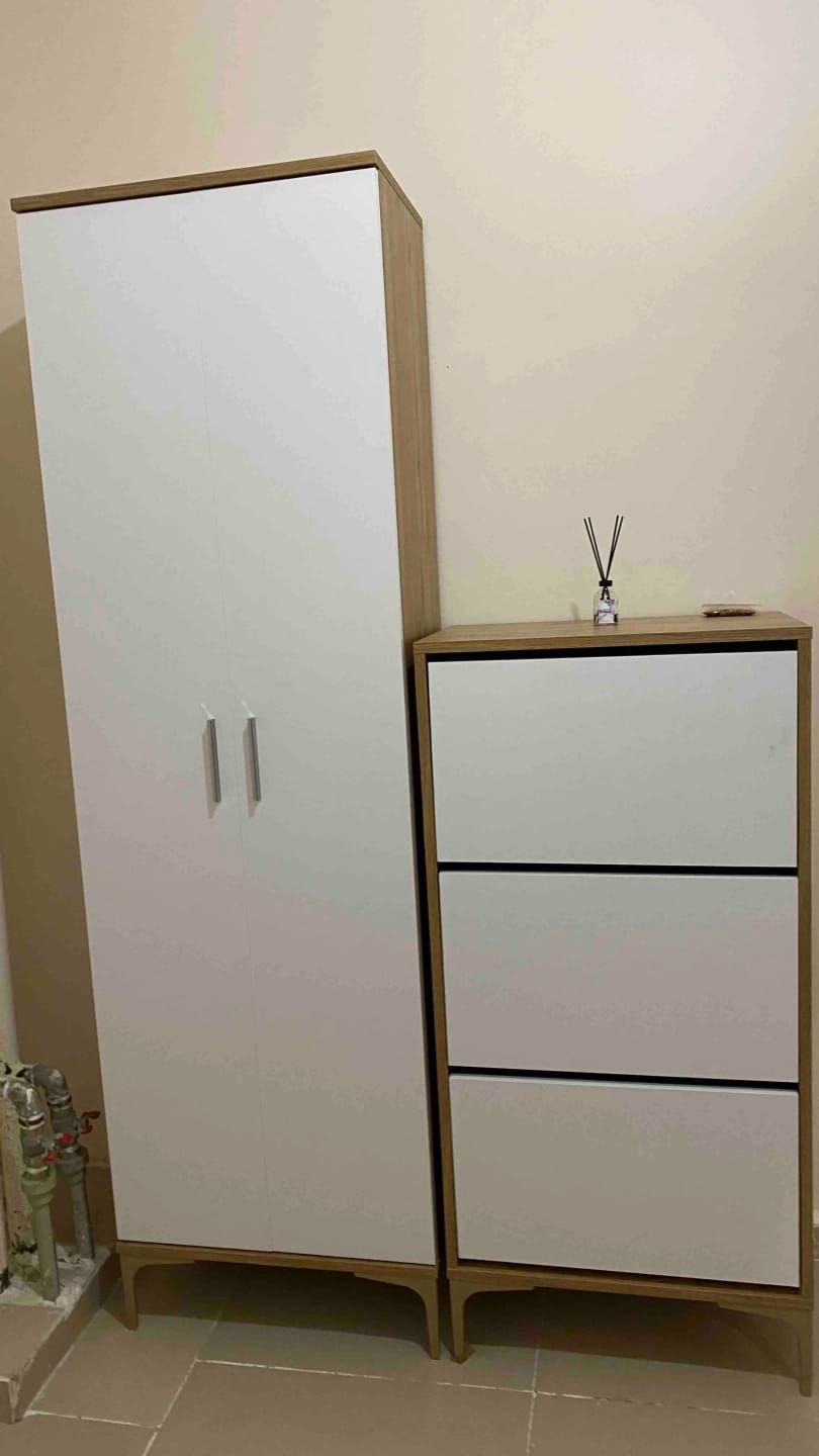 Customer photo review of Rani EA137 Portmanto Askılı Vestiyer Düşer Kapaklı Ayakkabılık Sepet Ceviz - Beyaz